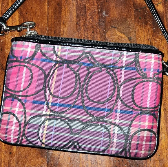 Coach Poppy Multicolor Plaid Wristlet - Picture 4 of 5
